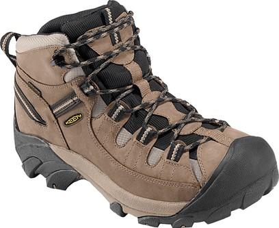 hiking boots in wide widths